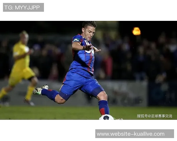 悉尼足球队迎战纽喷射机全力争胜激烈对决即将上演